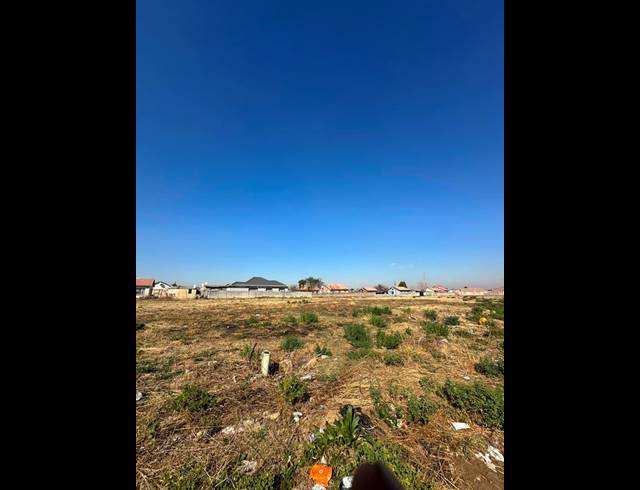 LAND FOR SALE IN WINDMILL PARK